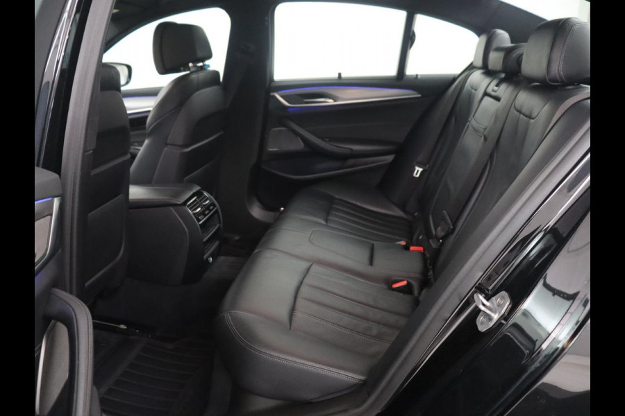 BMW 5 Serie 530i xDrive High Executive | M Sport | LED | Stoelverwarming | Schuif/-kanteldak | Stoelventilatie | 360 Camera | Harman Kardon Sound |