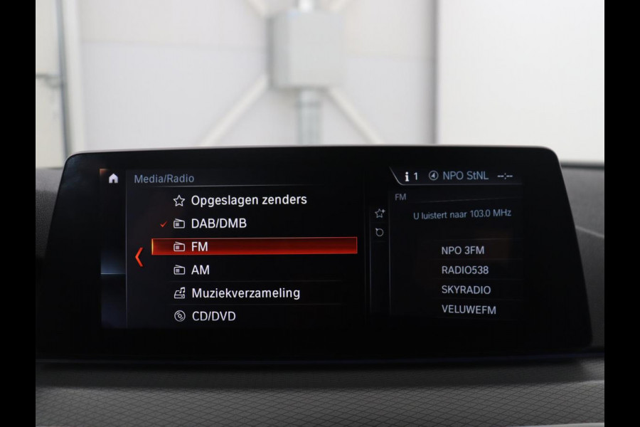 BMW 5 Serie 530i xDrive High Executive | M Sport | LED | Stoelverwarming | Schuif/-kanteldak | Stoelventilatie | 360 Camera | Harman Kardon Sound |