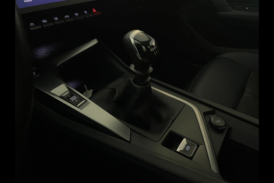 Peugeot 308 1.2 PureTech Allure Pack Business AIRCO CLIMA NAVI CRUISE BLUETOOTH STOELVERW DIG DASHB. SPEC KLEUR VELGEN NIEUWSTAAT