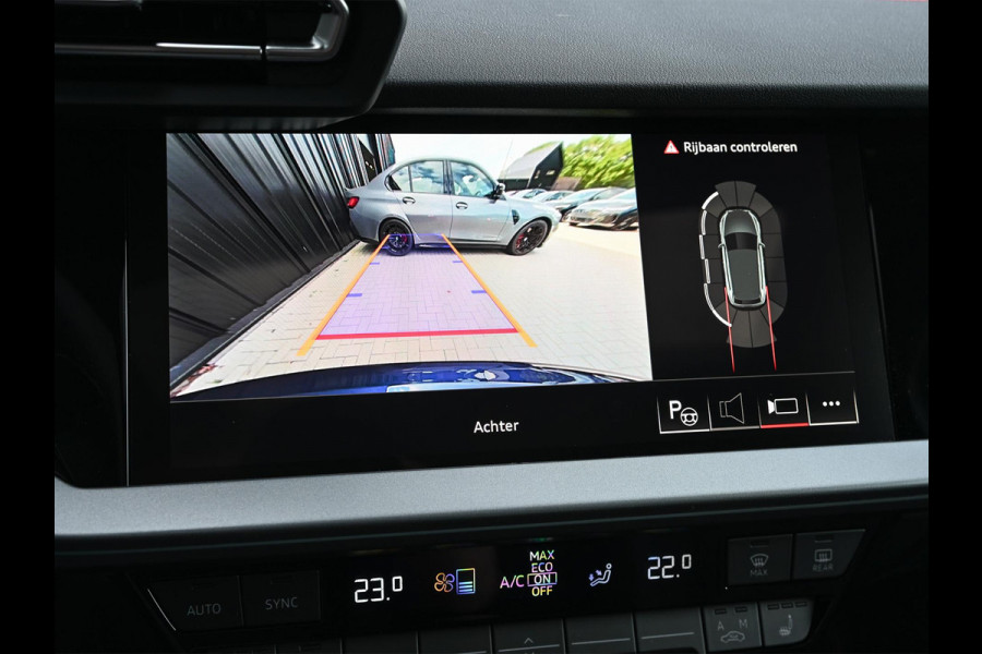 Audi A3 Sportback 45 TFSI e S edition Competition | Panoramadak | 5 jr Garantie | HUD | Sonos Sound | Camera | Ambiance interieur | Active Cruise | S-Seats + Memory | Stoelverwarming | Keyless |