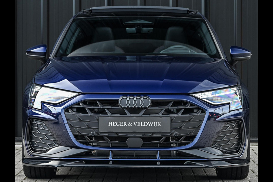 Audi A3 Sportback 45 TFSI e S edition Competition | Panoramadak | 5 jr Garantie | HUD | Sonos Sound | Camera | Ambiance interieur | Active Cruise | S-Seats + Memory | Stoelverwarming | Keyless |