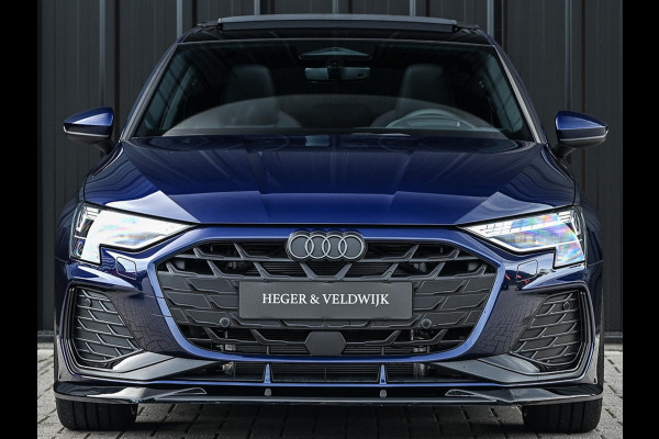 Audi A3 Sportback 45 TFSI e S edition Competition | Panoramadak | 5 jr Garantie | HUD | Sonos Sound | Camera | Ambiance interieur | Active Cruise | S-Seats + Memory | Stoelverwarming | Keyless |