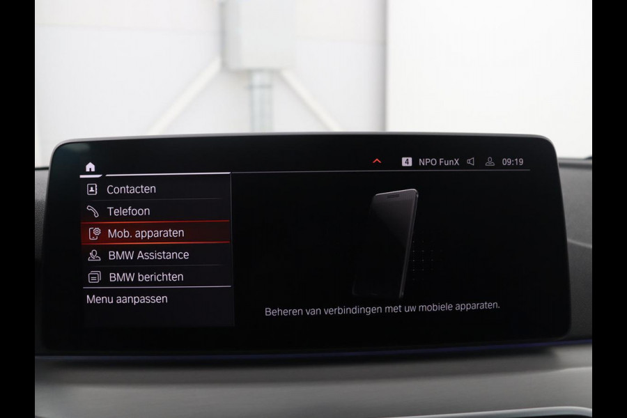 BMW 5 Serie 520i M-Sport | Leder | Stoelverwarming | Cruise control | Camera | Park assist | Navigatie | Carplay | Sfeerverlichting | Climate control | Full LED