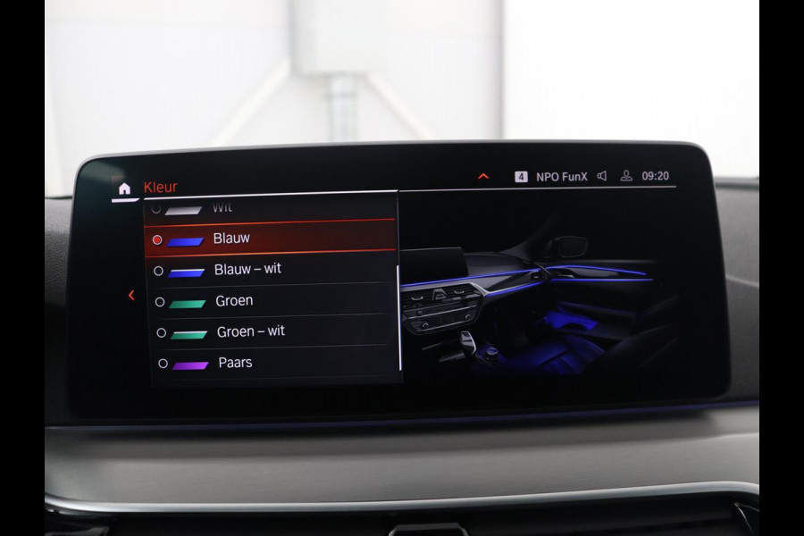 BMW 5 Serie 520i M-Sport | Leder | Stoelverwarming | Cruise control | Camera | Park assist | Navigatie | Carplay | Sfeerverlichting | Climate control | Full LED