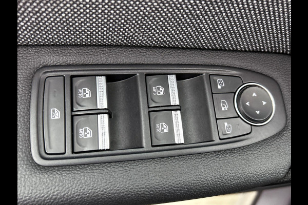 Renault Captur E-Tech full hybrid 145PK techno | CAMERA | NAVI | CARPLAY