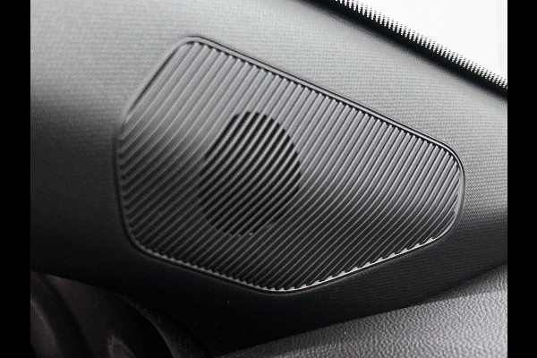 Renault Captur E-Tech full hybrid 145PK techno | CAMERA | NAVI | CARPLAY