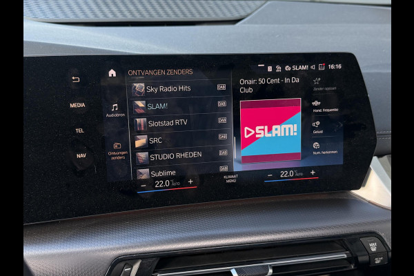 BMW 2 Serie Active Tourer 230e xDrive M Sport 18"/Panoramadak/Leder + memory/Trekhaak/Dodehoek/Keyless/360 camera/Harman Kardon/Adaptieve cruise/Head-up