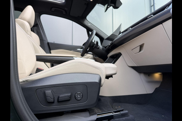 BMW 2 Serie Active Tourer 230e xDrive M Sport 18"/Panoramadak/Leder + memory/Trekhaak/Dodehoek/Keyless/360 camera/Harman Kardon/Adaptieve cruise/Head-up