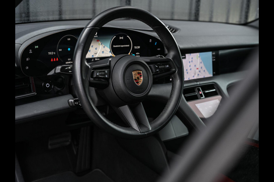 Porsche Taycan Performance 84 kWh | Bose | 360 Camera | Luchtvering | Ambiance Interieur | Stoelverwarming | Elektr. verst. Stoelen | Keyless Entry |