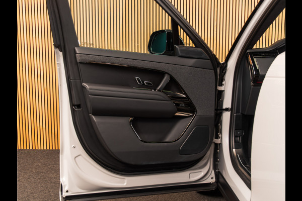 Land Rover Range Rover Sport 3.0 P550e Autobiography 23" | MASSAGE | PANO | HUD | MERIDIAN