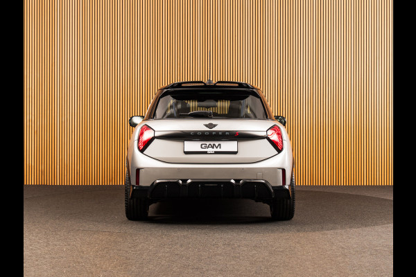 MINI 5-deurs 2.0 Cooper S John Cooper Works XL JCW | XL | MASSAGE | H&K | HUD