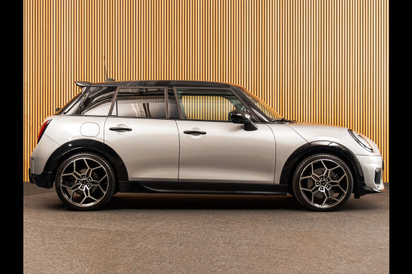 MINI 5-deurs 2.0 Cooper S John Cooper Works XL JCW | XL | MASSAGE | H&K | HUD