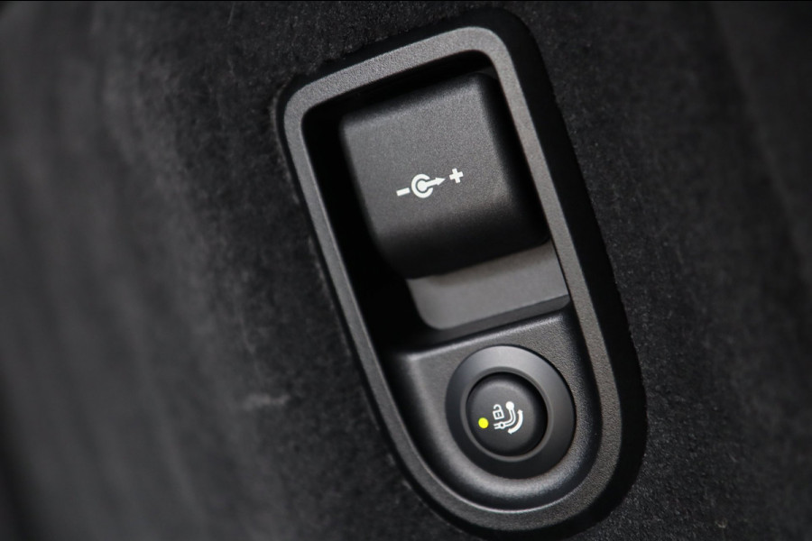 BMW 5 Serie Touring 530i / CAMERA / ACC / LEDER / ELEK-TREKHAAK / STOELVERW