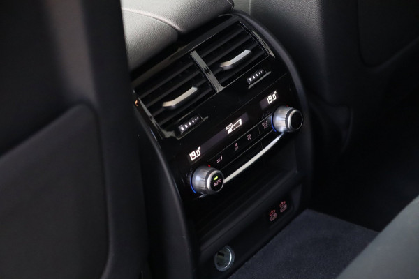 BMW 5 Serie Touring 530i / CAMERA / ACC / LEDER / ELEK-TREKHAAK / STOELVERW