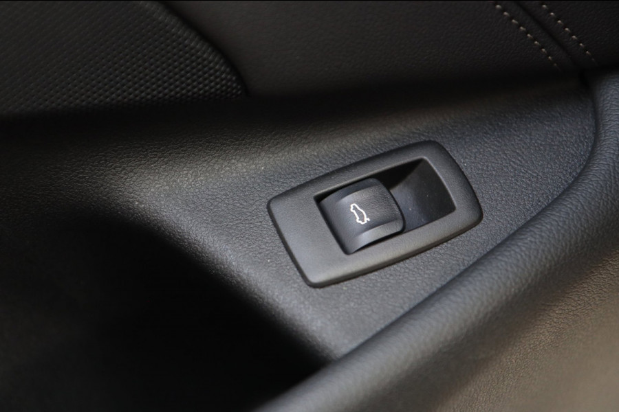 BMW 5 Serie Touring 530i / CAMERA / ACC / LEDER / ELEK-TREKHAAK / STOELVERW