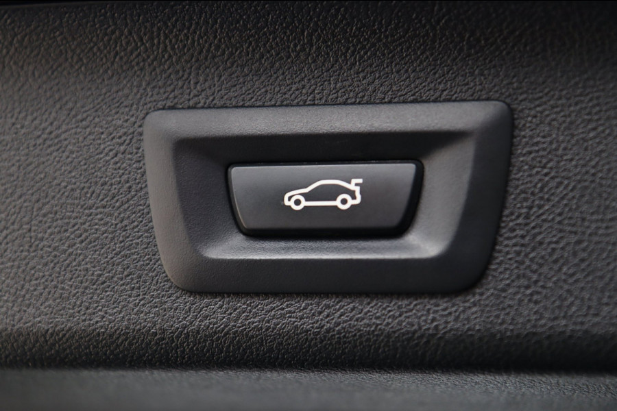 BMW 5 Serie Touring 530i / CAMERA / ACC / LEDER / ELEK-TREKHAAK / STOELVERW