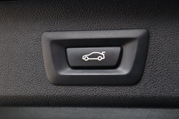 BMW 5 Serie Touring 530i / CAMERA / ACC / LEDER / ELEK-TREKHAAK / STOELVERW