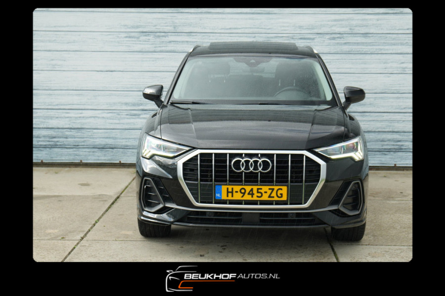 Audi Q3 35 TFSI S-Line Automaat Pano Trekhaak Leer Xenon Cam
