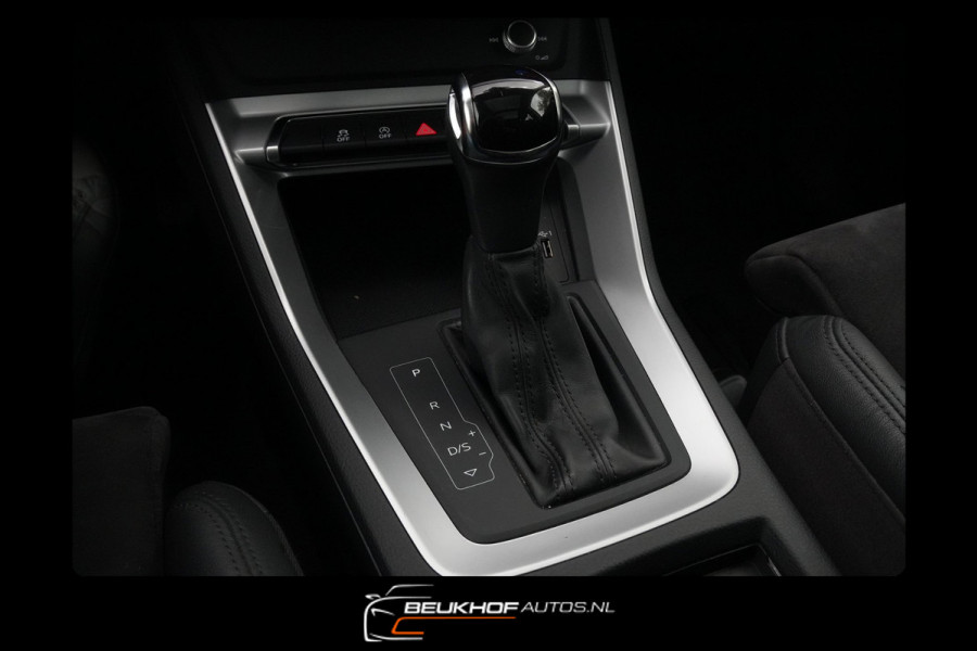 Audi Q3 35 TFSI S-Line Automaat Pano Trekhaak Leer Xenon Cam