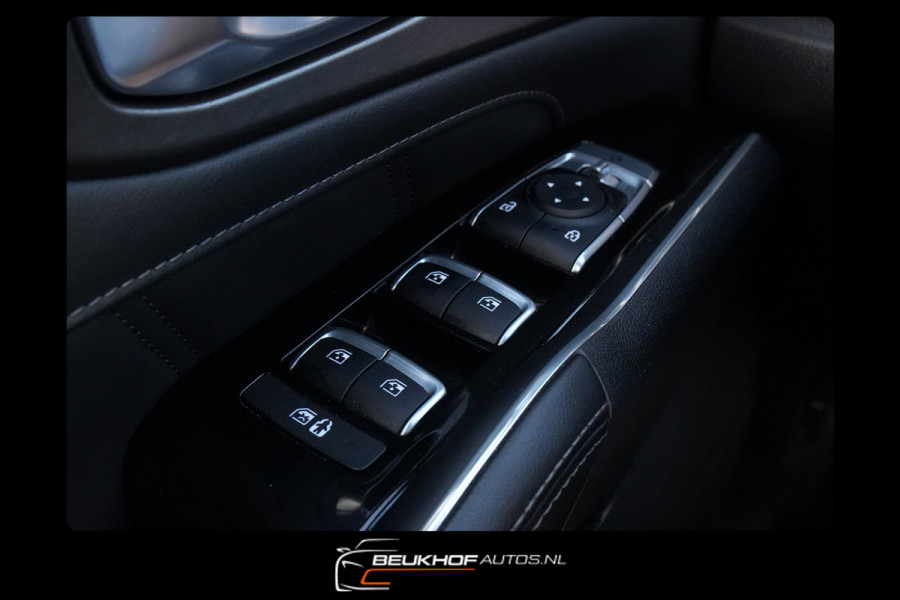Kia Sorento 1.6 T-GDI Hybrid 2WD Pano Trekhaak Leer Camera