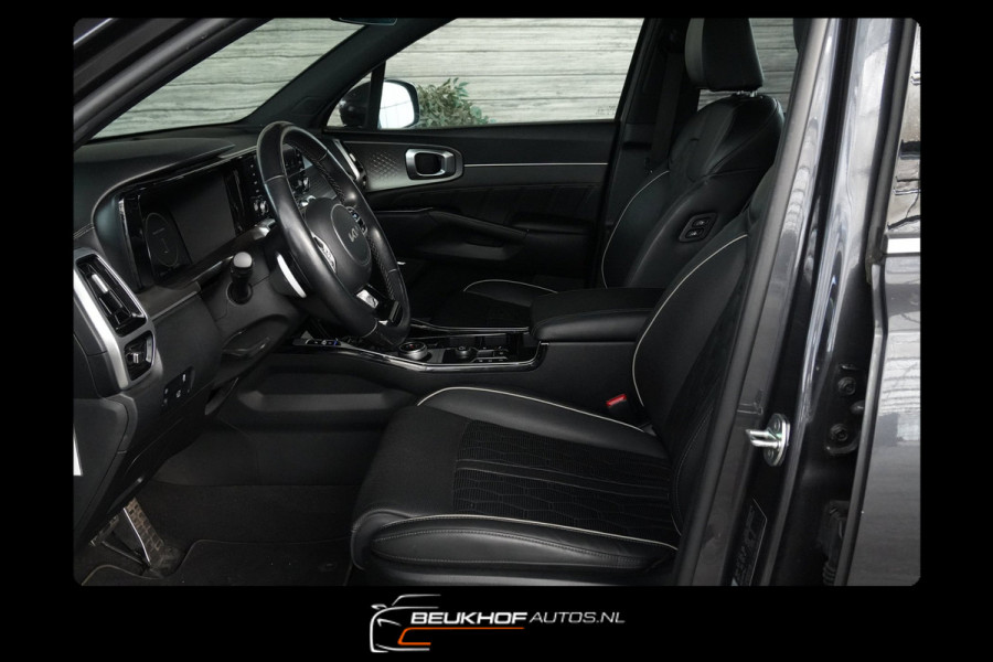 Kia Sorento 1.6 T-GDI Hybrid 2WD Pano Trekhaak Leer Camera