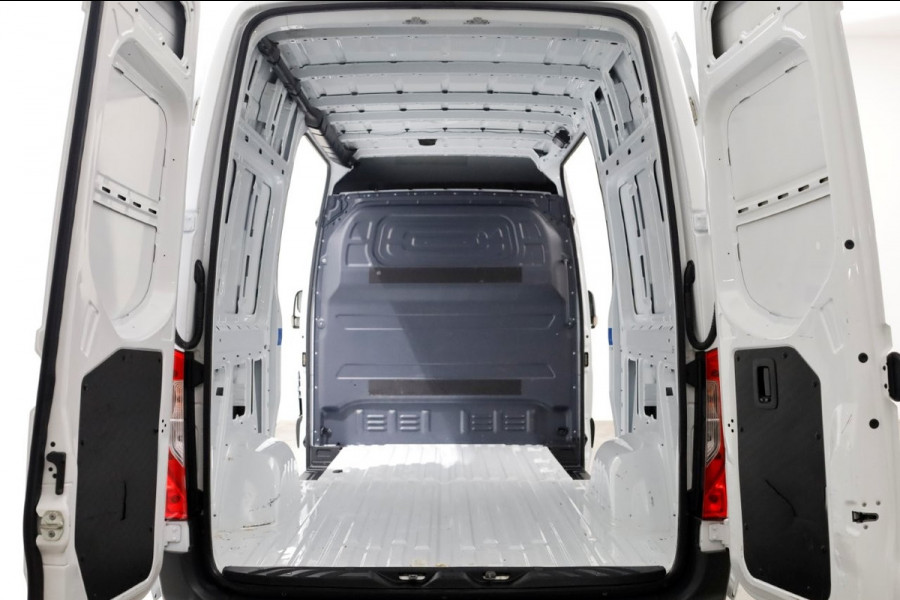 Mercedes-Benz Sprinter 317 CDI 170pk 9G Automaat L2H2 RWD Airco/2x Schuifdeur/Trekhaak 3500kg 05-2022