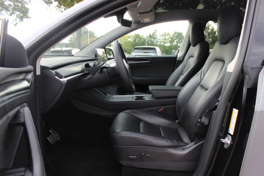Tesla Model Y Long Range AWD 75 kWh / SOH 90,1% / Autopilot / Panoramadak / Camera / 20'' / Keyless / Leder / Dodehoek / Navigatie / Stoelverwarming