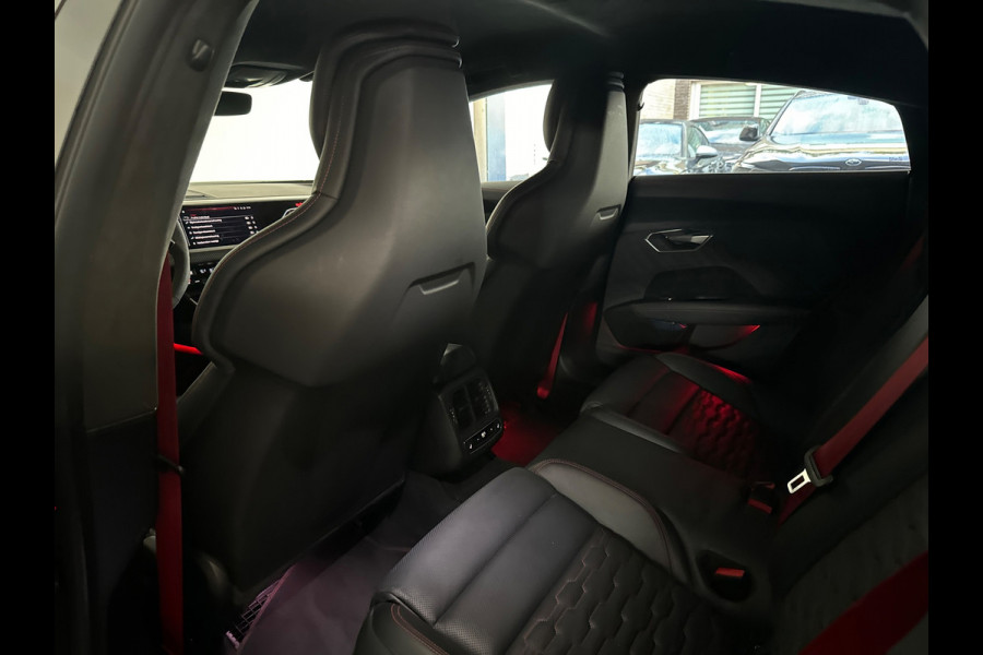 Audi e-tron GT RS 93 kWh Carbon|360|Massage|HuD|Nachtzicht