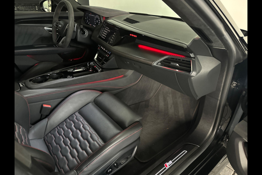 Audi e-tron GT RS 93 kWh Carbon|360|Massage|HuD|Nachtzicht