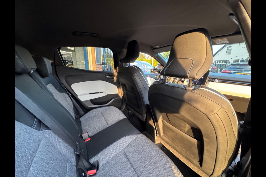 Renault Clio 1.6 E-Tech Hybrid 140 R.S. Line AUT NAVI NAP