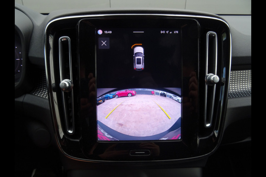 Volvo XC40 Recharge P8 AWD R-Design * H/K * 4 SEIZOENSBANDEN 20 INCH !!
