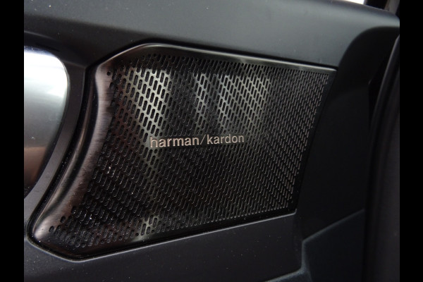 Volvo XC40 Recharge P8 AWD R-Design * H/K * 4 SEIZOENSBANDEN 20 INCH !!
