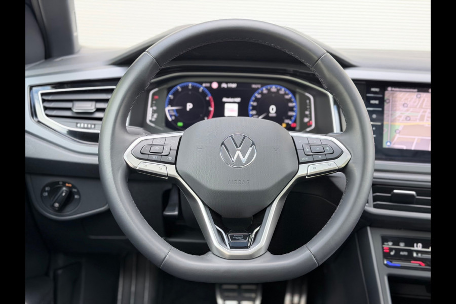 Volkswagen Taigo 1.5 TSI R-Line Pano/Keylesa/Camera