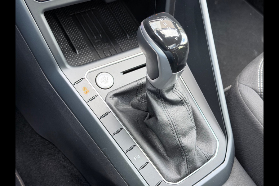Volkswagen Taigo 1.5 TSI R-Line Pano/Keylesa/Camera
