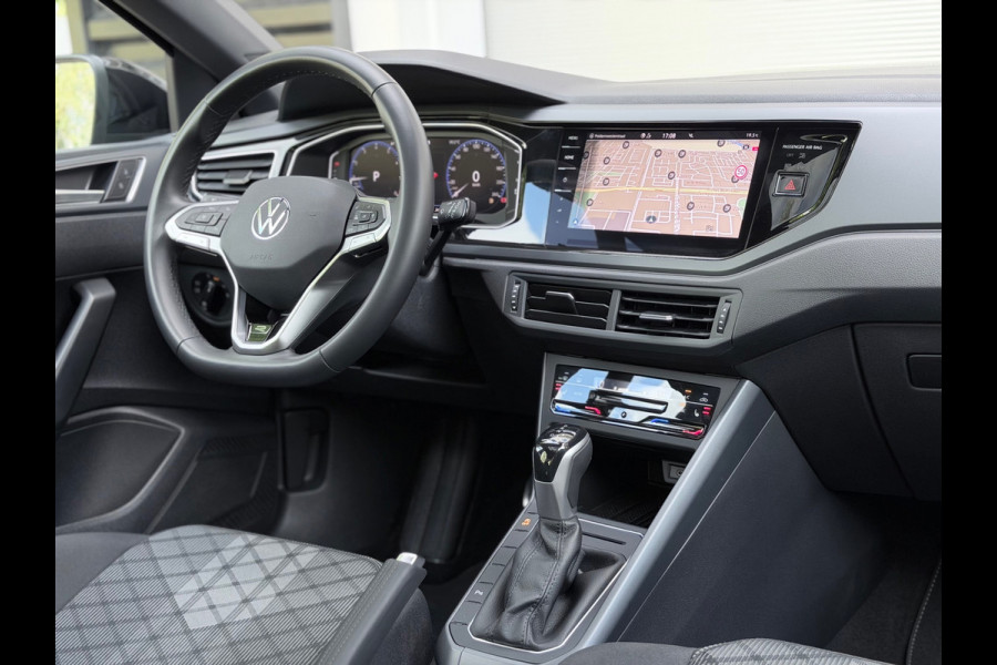 Volkswagen Taigo 1.5 TSI R-Line Pano/Keylesa/Camera