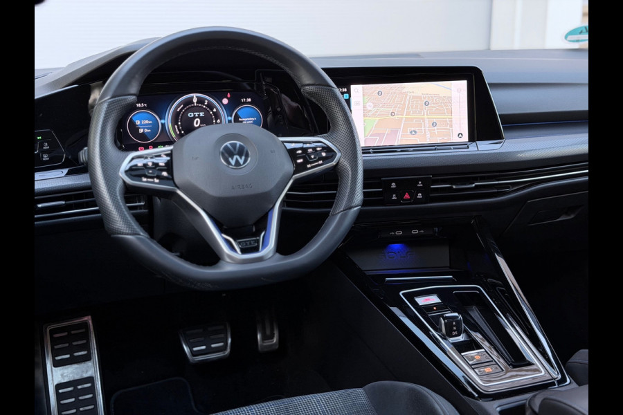Volkswagen Golf 1.4 eHybrid GTE Pano/Trekhaak/Camera
