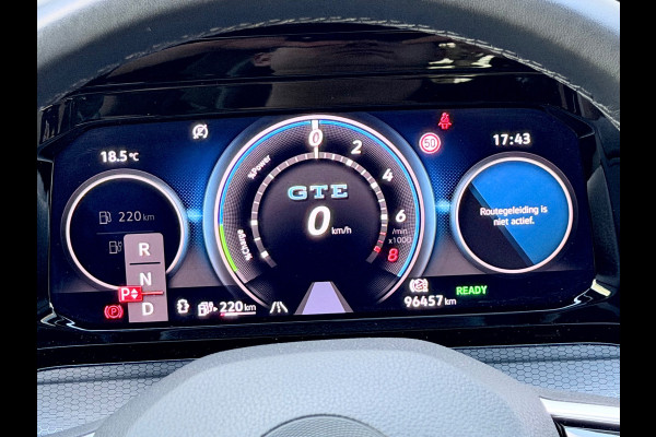 Volkswagen Golf 1.4 eHybrid GTE Pano/Trekhaak/Camera