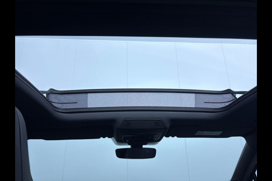 Volkswagen Tiguan 1.5 eHybrid R-Line Edition 204 PK PHEV | Verlengde garantie | Trekhaak wegklapbaar | Panorama dak | Black Style | 20"LM velgen |