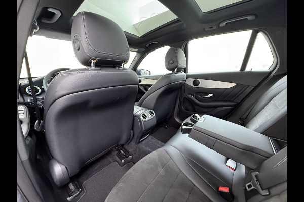 Mercedes-Benz GLC GLC 250 4M AMG line | Panorama LED Comand Stoelverwarming