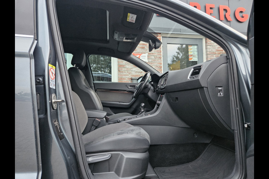 Seat Ateca 1.5 TSI FR Business Intense Trekhaak! 150PK! LED! Schuif/Panoramadak! Carplay!