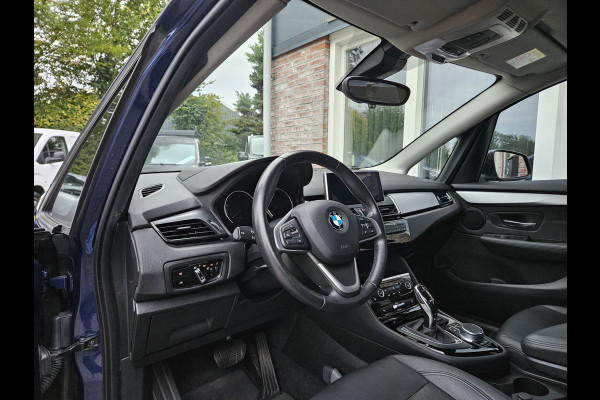 BMW 2 Serie Active Tourer 218i High Executive Edition Automaat! Trekhaak! Leer! NAP! 140PK! Nette Auto! Dealer Onderhouden!