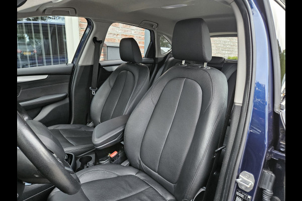 BMW 2 Serie Active Tourer 218i High Executive Edition Automaat! Trekhaak! Leer! NAP! 140PK! Nette Auto! Dealer Onderhouden!