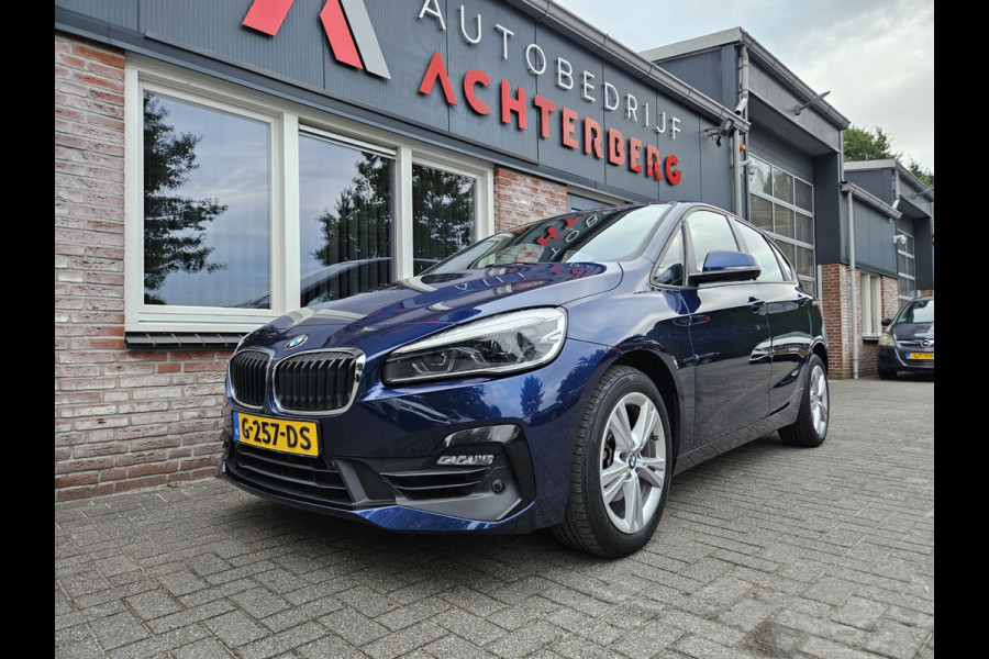 BMW 2 Serie Active Tourer 218i High Executive Edition Automaat! Trekhaak! Leer! NAP! 140PK! Nette Auto! Dealer Onderhouden!