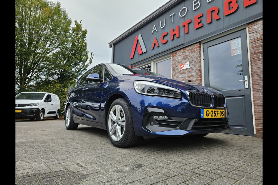 BMW 2 Serie Active Tourer 218i High Executive Edition Automaat! Trekhaak! Leer! NAP! 140PK! Nette Auto! Dealer Onderhouden!