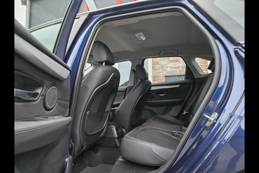 BMW 2 Serie Active Tourer 218i High Executive Edition Automaat! Trekhaak! Leer! NAP! 140PK! Nette Auto! Dealer Onderhouden!