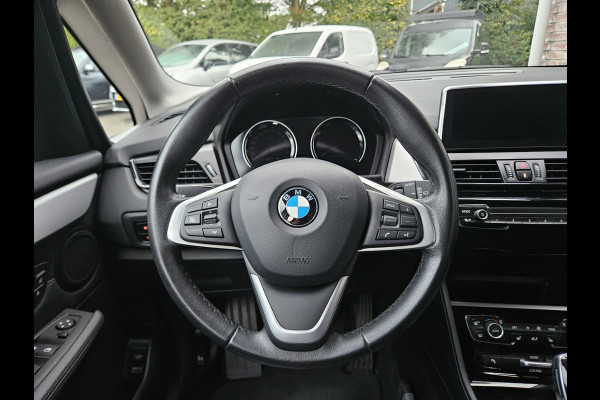 BMW 2 Serie Active Tourer 218i High Executive Edition Automaat! Trekhaak! Leer! NAP! 140PK! Nette Auto! Dealer Onderhouden!