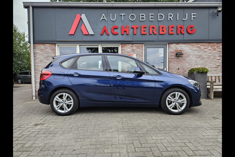 BMW 2 Serie Active Tourer 218i High Executive Edition Automaat! Trekhaak! Leer! NAP! 140PK! Nette Auto! Dealer Onderhouden!