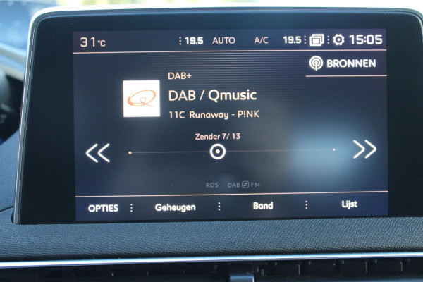 Peugeot 3008 1.6 180PK AUTOMAAT GT LINE | NAVIGATIE | CAMERA | APPLE CARPLAY/ANDROID AUTO | CLIMATE CONTROL | CRUISE CONTROL | FULL LED KOPLAMPEN | MISTLAMPEN VOOR | AFNEEMBARE TREKHAAK | 19" LICHTMETALEN VELGEN |
