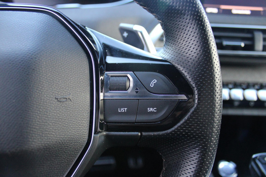 Peugeot 3008 1.6 180PK AUTOMAAT GT LINE | NAVIGATIE | CAMERA | APPLE CARPLAY/ANDROID AUTO | CLIMATE CONTROL | CRUISE CONTROL | FULL LED KOPLAMPEN | MISTLAMPEN VOOR | AFNEEMBARE TREKHAAK | 19" LICHTMETALEN VELGEN |