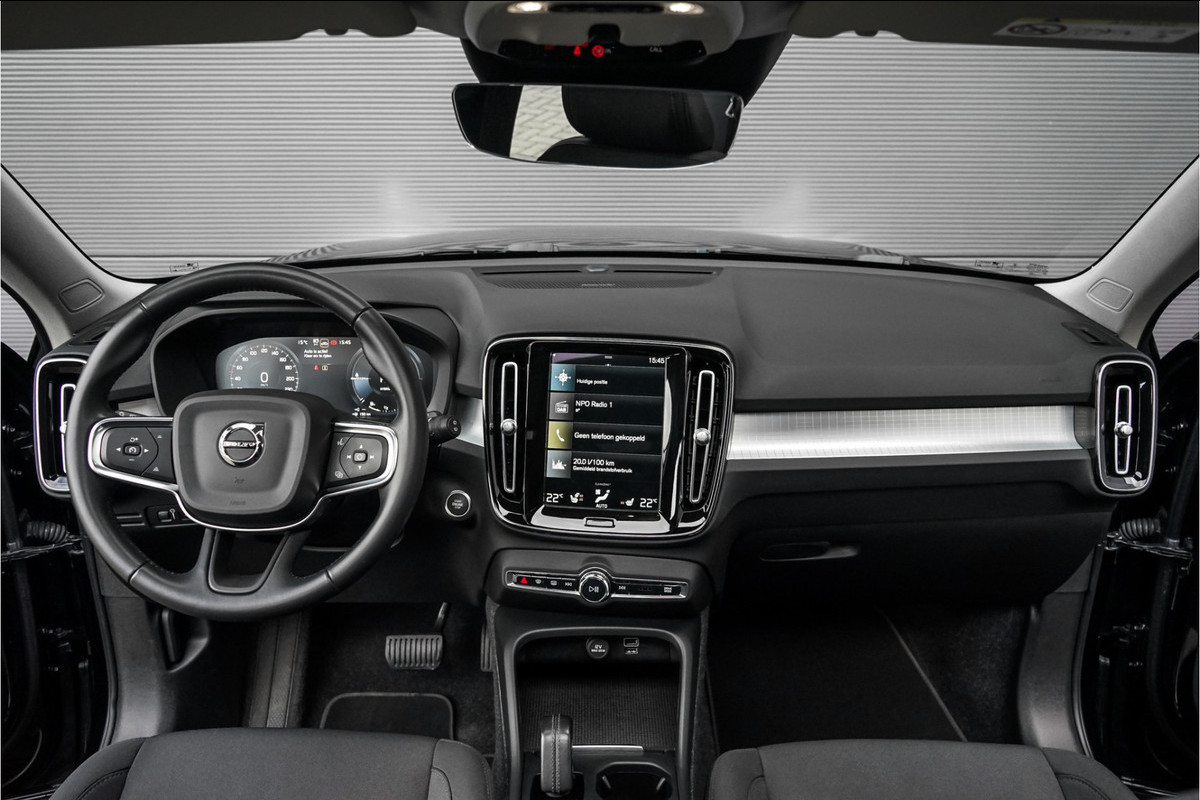 Volvo XC40 1.5 T4 Recharge Pano 360° Camera H/K Trekhaak CarPlay